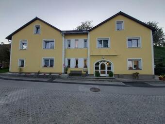 Bed & Breakfast Laudach Inn