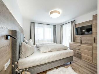 Apartment Alpenchalet Tirol-1