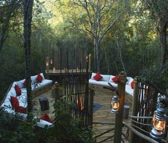 Bed & Breakfast Trogon House And Forest Spa