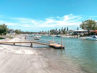 Apartamento Studio Fran - Port Macquarie Canals With Jetty