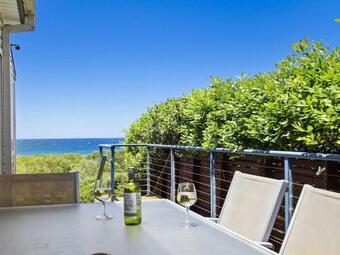 Blue Horizon - Beachfront With Fireplace