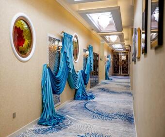 Hotel Mariana Trench