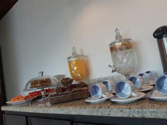 Hostal Pousada Praia Mongagu�