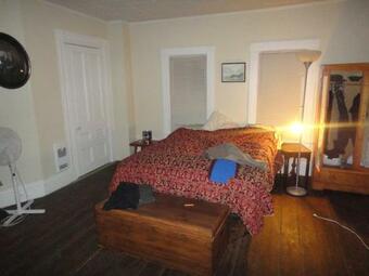 Adjimon The Ledge Holiday House