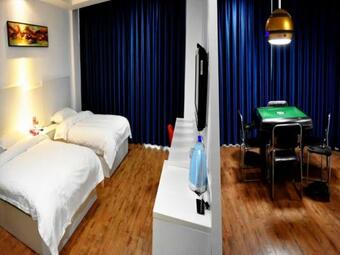 Shell Qianjiang City Qianjiang Bus Station Hotel