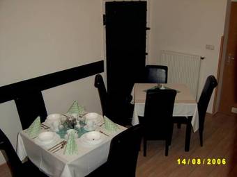 Hostal Pension Konopiste