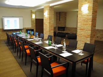 Golf Hotel Kask�da Brno