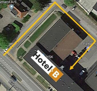 Hotel-b