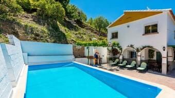 Villa Casa Areca Alozaina
