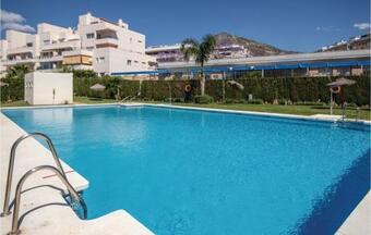 Two-bedroom Apartment In Benalmadena