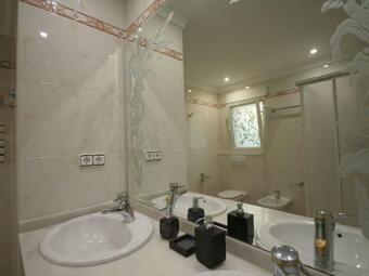 Luxurious Villa With Private Pool In Les Rotes