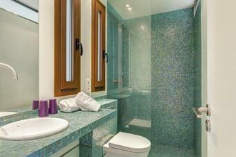 Fornells de La Selva Villa Sleeps 7 With Pool Air Con And Wifi