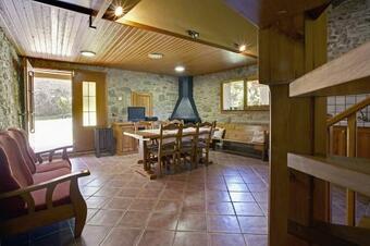 Apartment With 3 Bedrooms In Girona With Shared Pool And Wifi