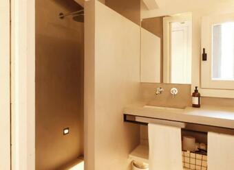 Fridaysflats, Beautiful Villa With Pool