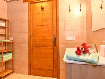 Luxurious Villa In Ingenio With Swimming Pool