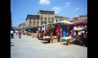 Olost Villa Sleeps 16 With Pool