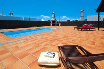 Holiday Home San Bartolom� - Ace02015-fyd