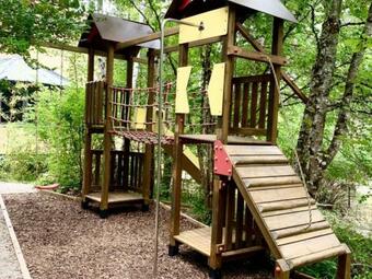 G�te Bar-sur-seine, 6 Pi�ces, 14 Personnes - Fr-1-543-132