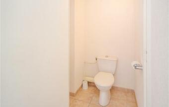 Three-bedroom Holiday Home In Calvisson