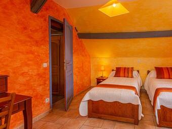 G�te Chouzy-sur-cisse, 5 Pi�ces, 8 Personnes - Fr-1-491-33