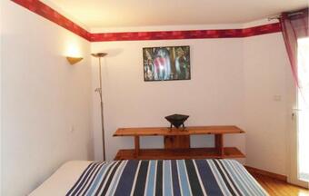 Awesome Home In Creissan W/ Outdoor Swimming Pool, Heated Swimming Pool And 5 Bedrooms