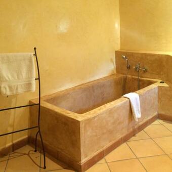 Feliceto Villa Sleeps 8 With Pool Air Con And Wifi