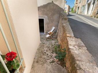 Comfortable Holiday Home In Montouliers Near Bize-minervois