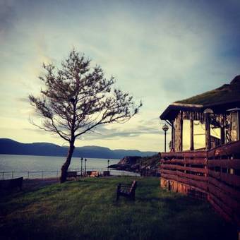 Brekkestranda Fjordhotel