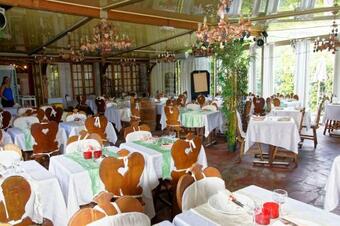 Hotel Domaine Du B�range