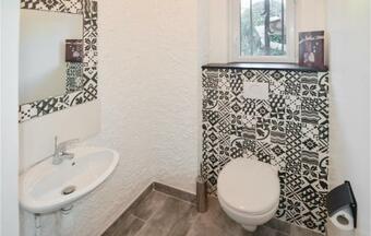 Amazing Home In St. Siffret W/ 4 Bedrooms And Outdoor Swimming Pool