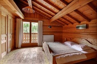 Chalet Au Calme - Seytroux - 12 Personnes- Combette