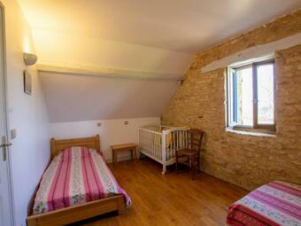 G�te Le Buisson-de-cadouin, 3 Pi�ces, 4 Personnes - Fr-1-616-76