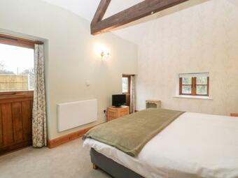 The Annex Parrocks Farm