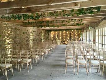 Edrom Chateau Sleeps 26 Wifi