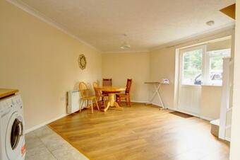 Apartamento Elvington House, Entire House, Kitchen, Garden, Parking, Wifi