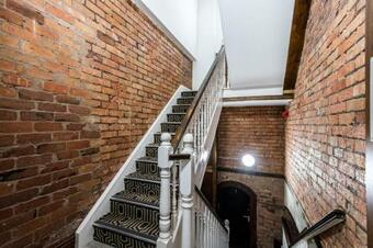 Prestige Stay Aparthotel - 27 Stanley Street Party Apartments