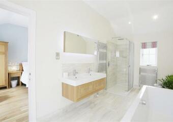 Woodland Lodge