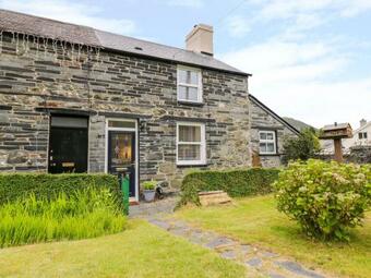 Arthur?s Cottage
