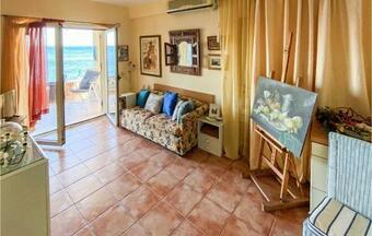 Beautiful Home In Vrompousi Keratea W/ 3 Bedrooms