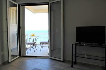 Artemisia Beach Apartment.
