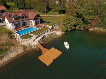 Villa Sablja-with Pool