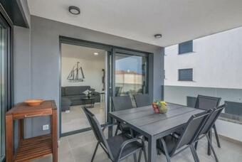 Prestige Apartments Joy