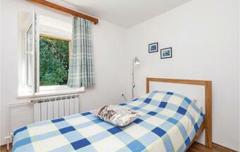 Two-bedroom Apartment In Vele Mune