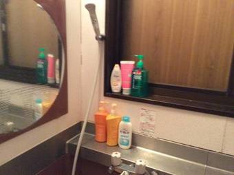 Bed & Breakfast Megu House Zuku