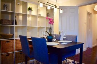 Apartamento Modern City-centre 2 Bedroom Haven