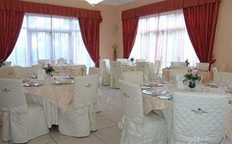 King's House Hotel Resort