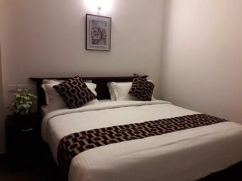 Hotel Style Homes Holiday Inn