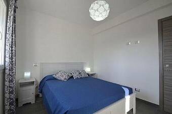 Sciacca Villa Sleeps 4