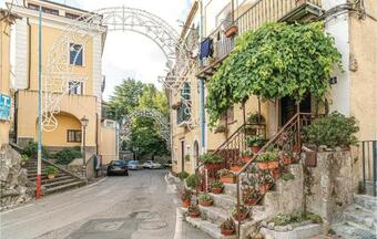 Amazing Home In Torraca W/ Wifi, Outdoor Swimming Pool And 3 Bedrooms