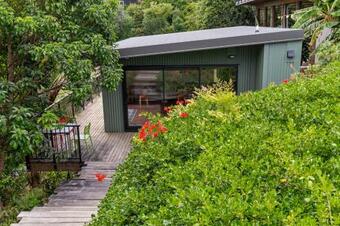 Scotts Landing Bach Retreat - Mahurangi East
